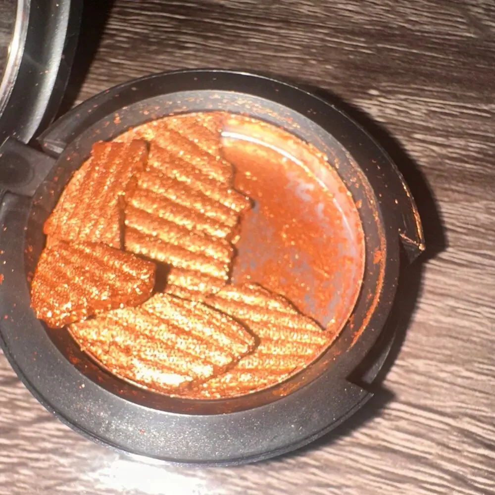 mac cosmetics gold spice eye shadow brushed metal x‎  eyeshadow